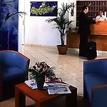 Zenitude Hôtel-résidences L'orée Du Parc Hotel