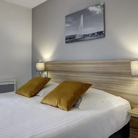 Hotel Comfort L'oree Du Parc 3*