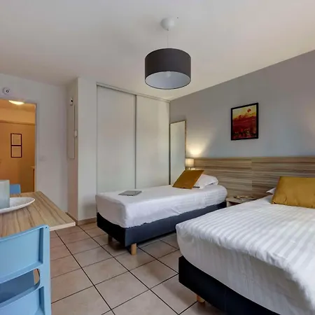 Hotel Comfort L'oree Du Parc 3*