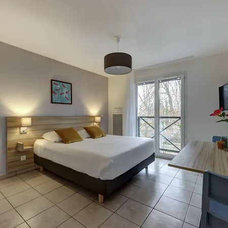 Aparthotel Comfort L'oree Du Parc