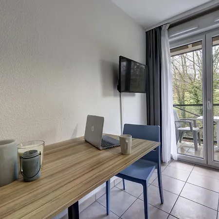 Aparthotel Comfort L'oree Du Parc