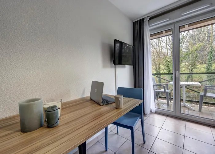Hotel Comfort L'oree Du Parc Divonne-les-Bains