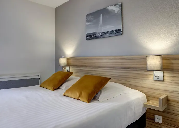 Hotel Comfort L'oree Du Parc 3*