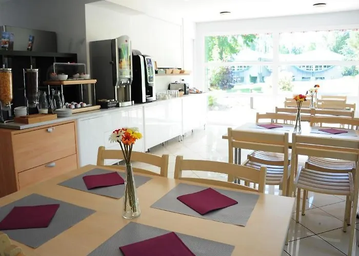 Hotel Comfort L'oree Du Parc 3*