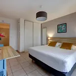 ホテル Comfort L'oree Du Parc