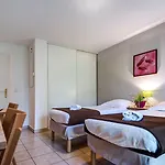 Comfort L'oree Du Parc ホテル 3*
