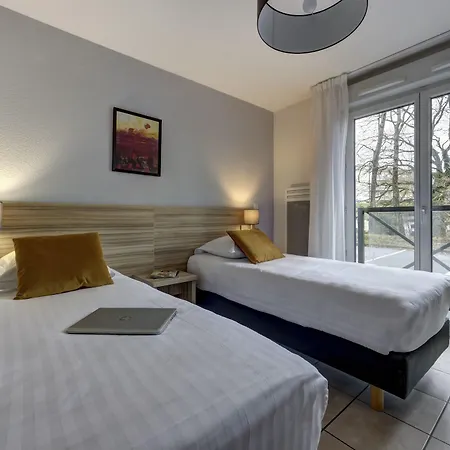 Hotel Zenitude Hôtel-résidences L'orée Du Parc