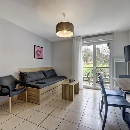 Zenitude Hôtel-résidences L'orée Du Parc Divonne-les-Bains