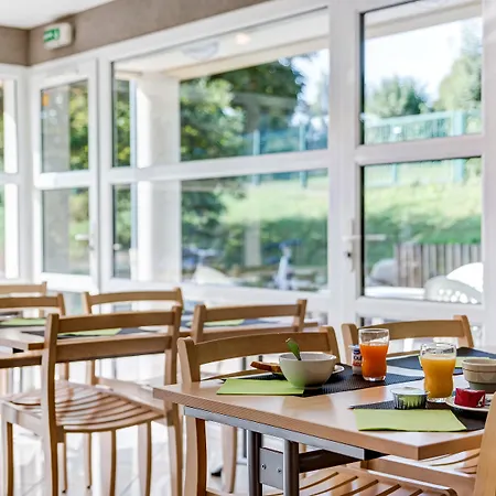 Hotel Zenitude Hôtel-résidences L'orée Du Parc 3*