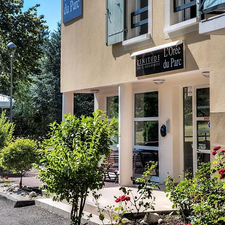 Apart-hotel Comfort L'oree Du Parc 3*
