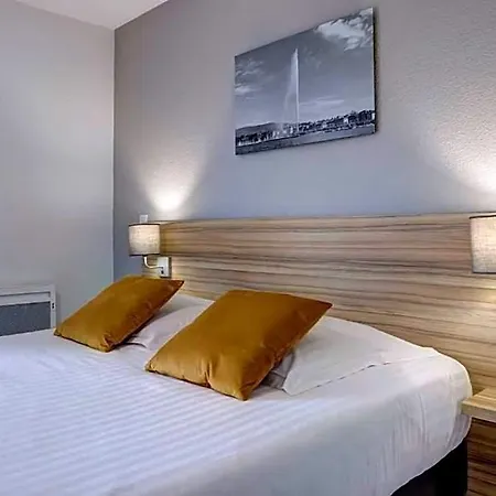 Aparthotel Comfort L'oree Du Parc 3*