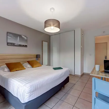 Lägenhetshotell Comfort L'oree Du Parc 3*