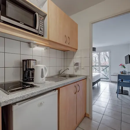 Hotel apartamentowy Comfort L'oree Du Parc