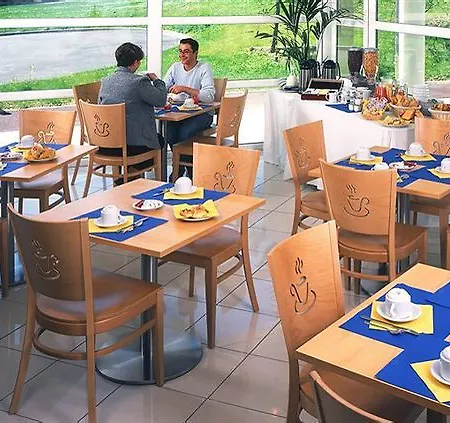 Zenitude Hôtel-résidences L'orée Du Parc 3*