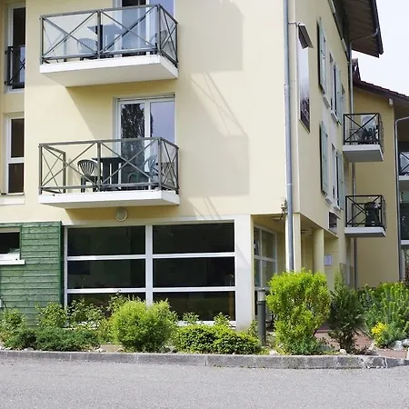 Zenitude Hôtel-résidences L'orée Du Parc Hotel Divonne-les-Bains