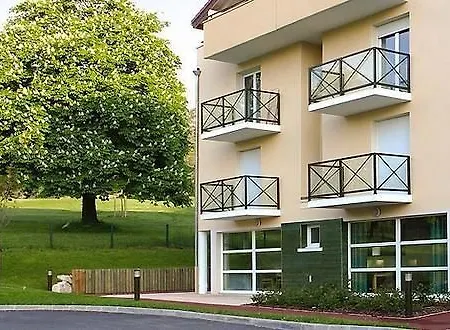 Zenitude Hôtel-résidences L'orée Du Parc 3*