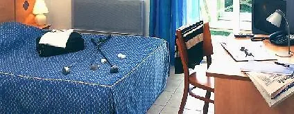 Zenitude Hôtel-résidences L'orée Du Parc Hotel 3*