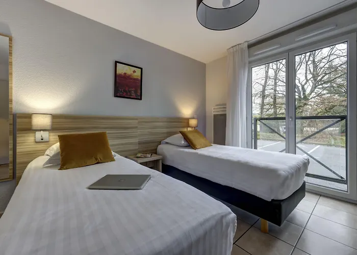 Zenitude Hôtel-résidences L'orée Du Parc Hotel